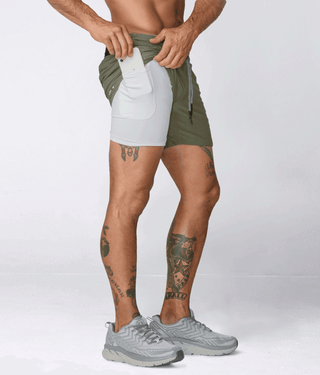 8100 . AirPro Regular-Fit Shorts - Military Green