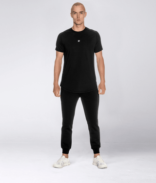 7500 . Momentum Regular-Fit Jogger - Black