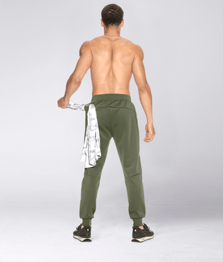 7500 . Momentum Regular-Fit Jogger - Military Green